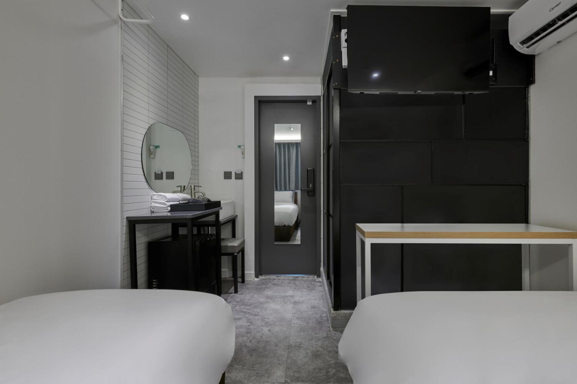 Eight Rest Hostel Myeongdong Seoel Buitenkant foto