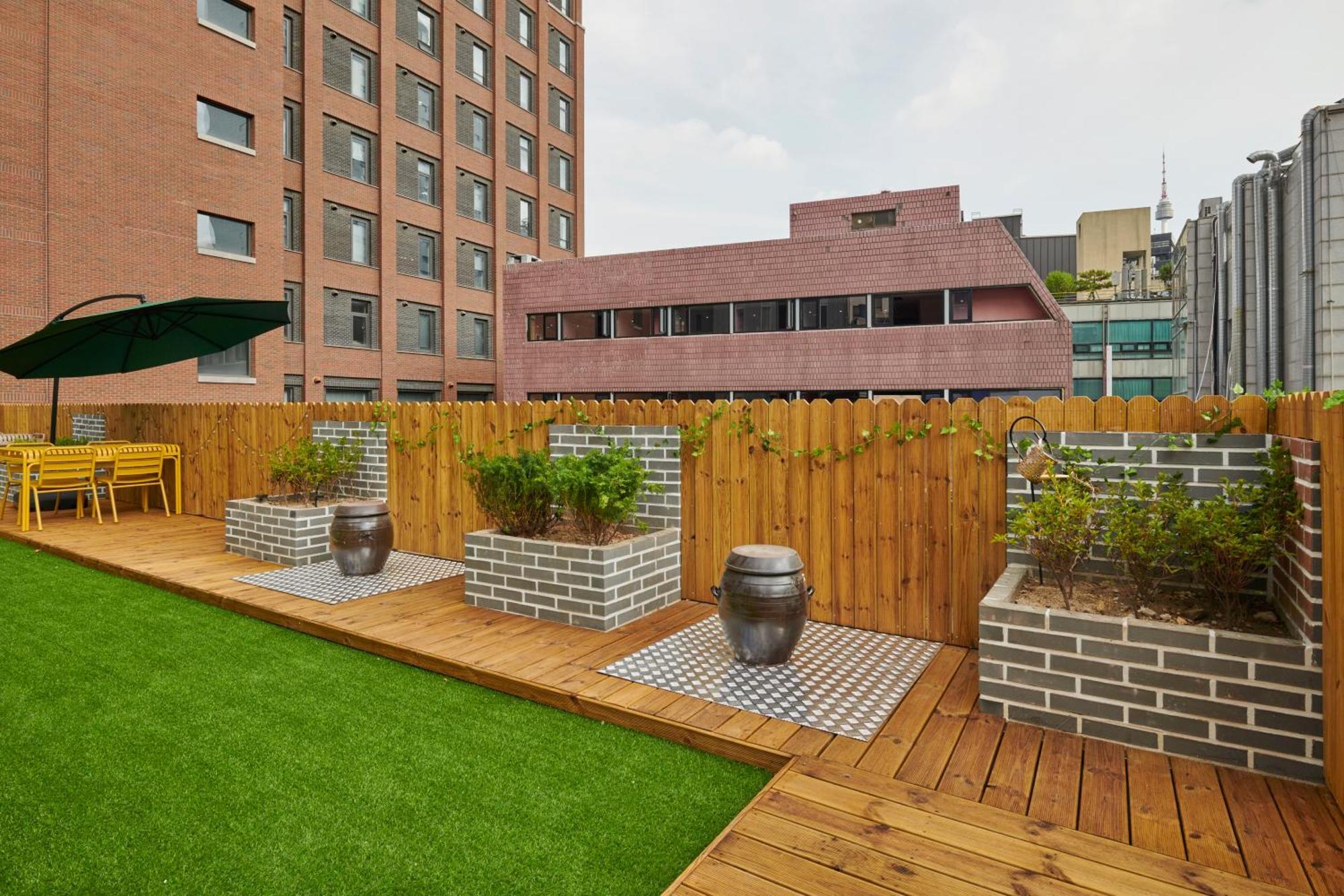 Eight Rest Hostel Myeongdong Seoel Buitenkant foto