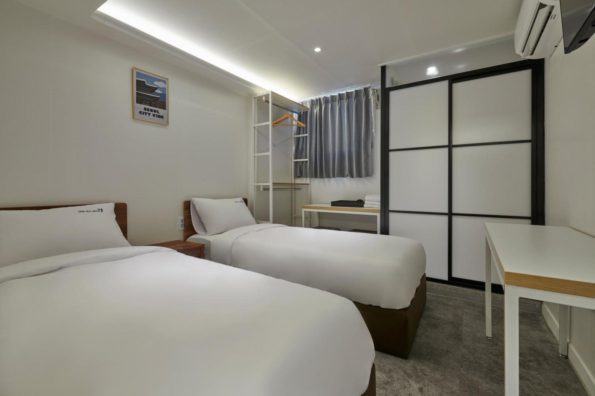 Eight Rest Hostel Myeongdong Seoel Buitenkant foto